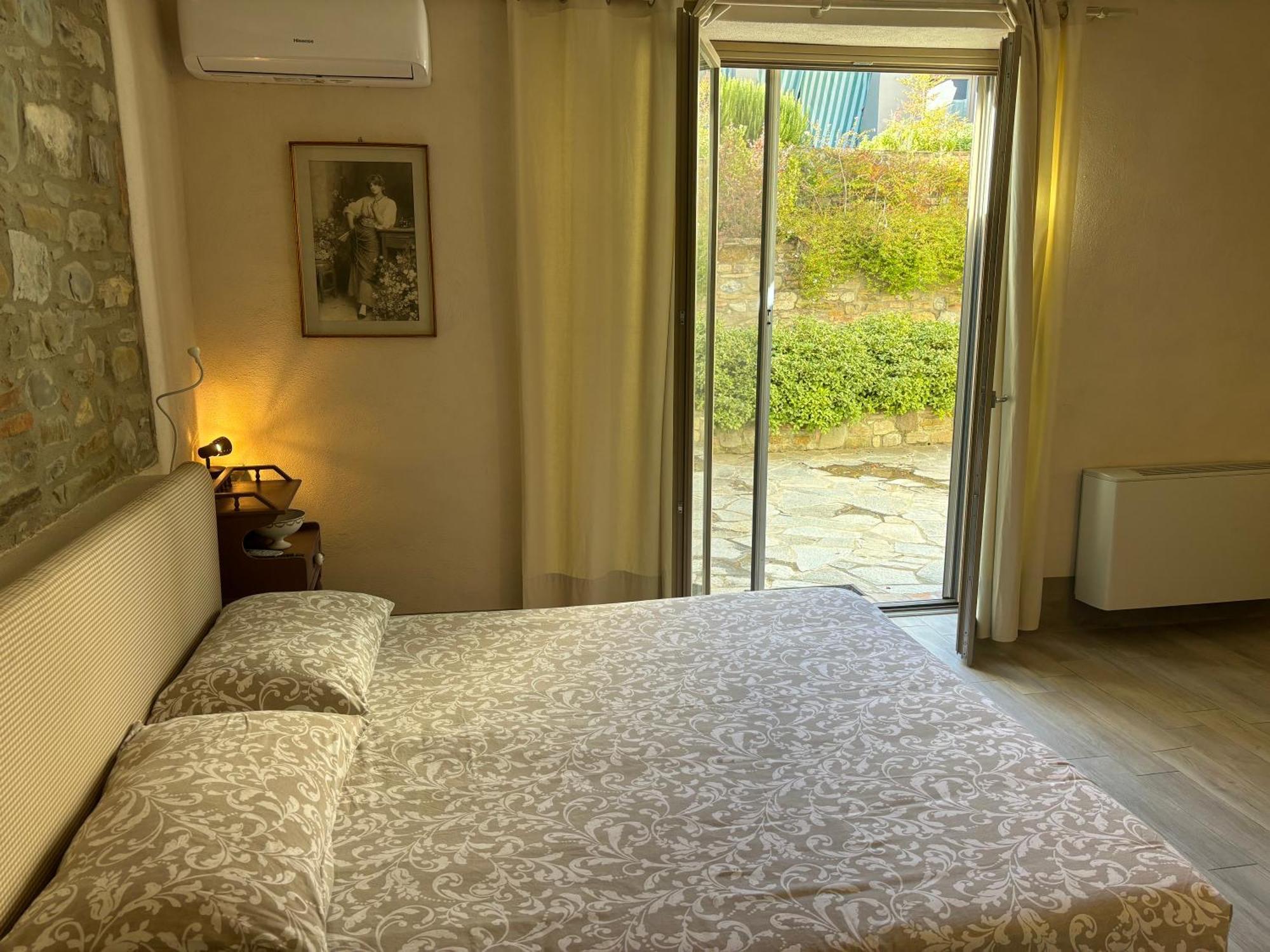 Uvamatta Villa Carmiano  Exterior photo